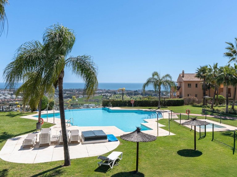 Apartment for Sale in Benahavis, Malaga 27