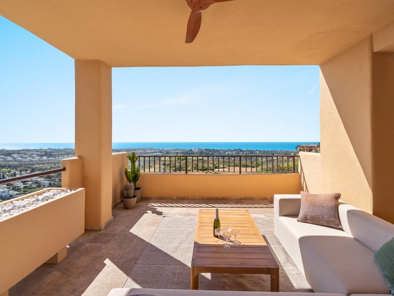 Apartment for Sale in Benahavis, Malaga 30