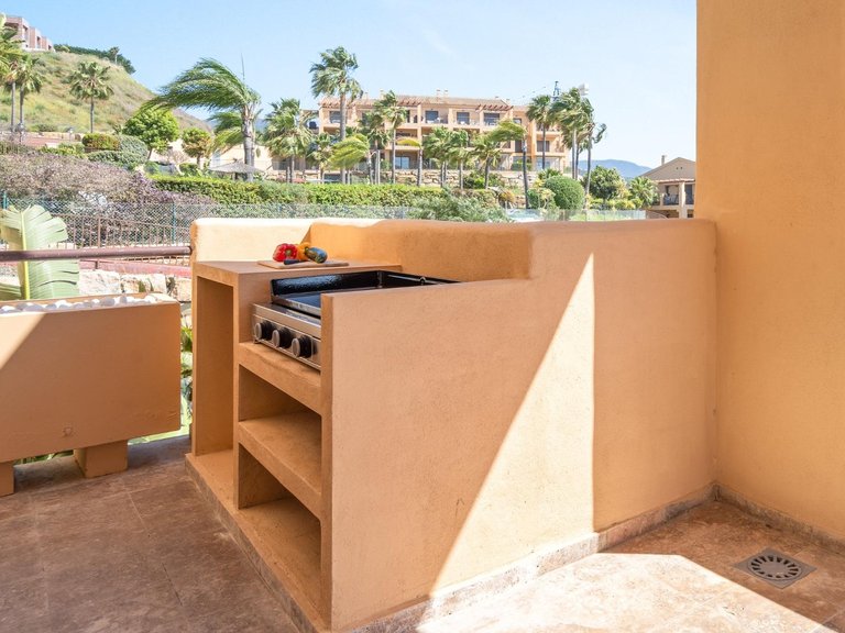 Apartment for Sale in Benahavis, Malaga 34