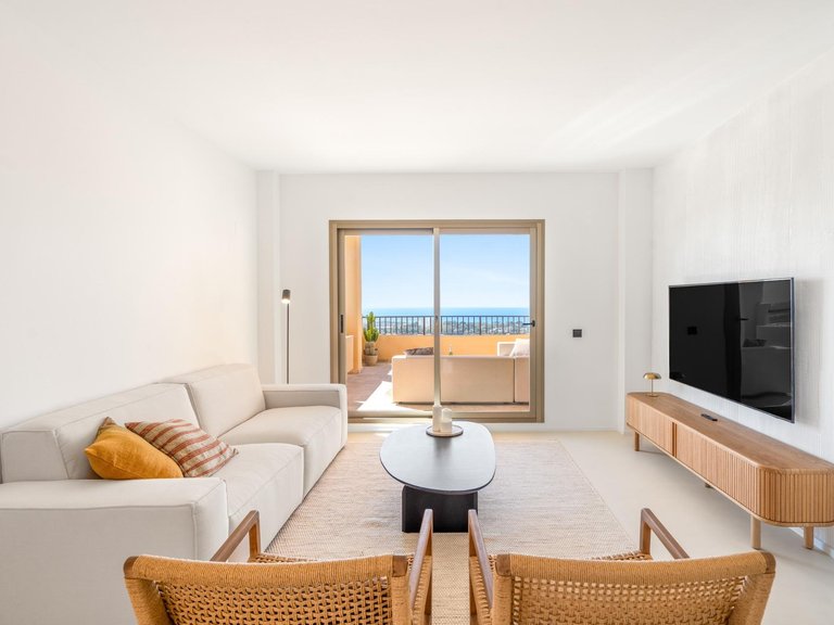 Apartment for Sale in Benahavis, Malaga 4