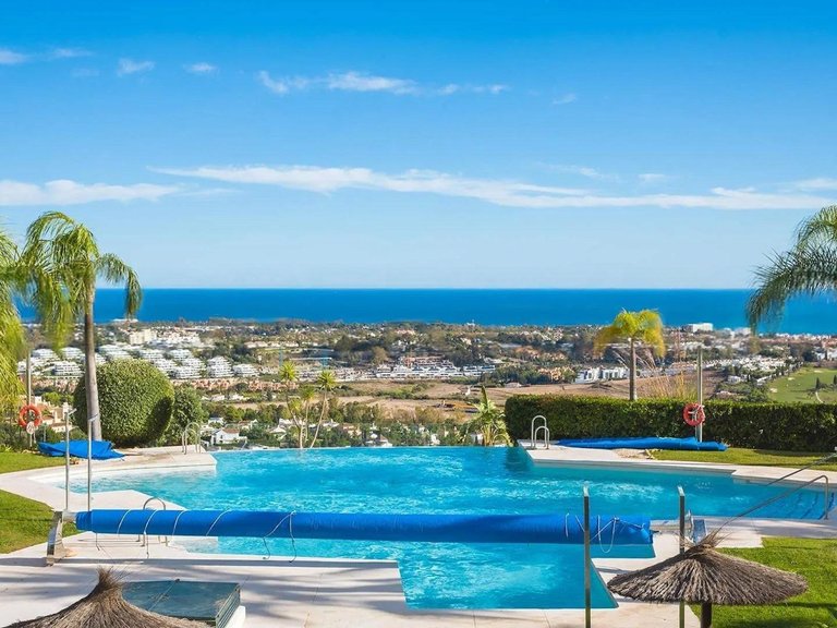 Apartment for Sale in Benahavis, Malaga 49