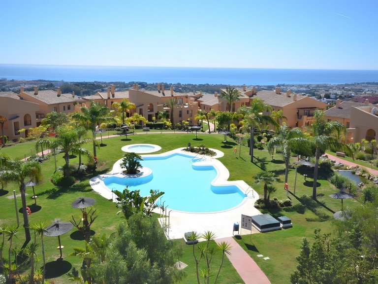 Apartment for Sale in Benahavis, Malaga 58