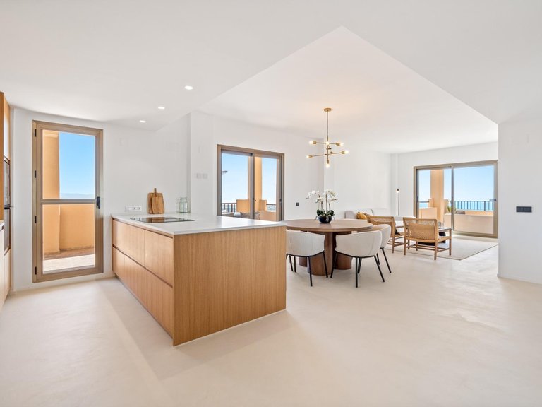 Apartment for Sale in Benahavis, Malaga 8