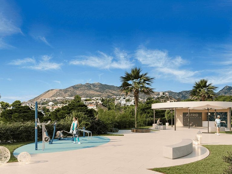 Apartment for Sale in Benalmádena, Malaga 6