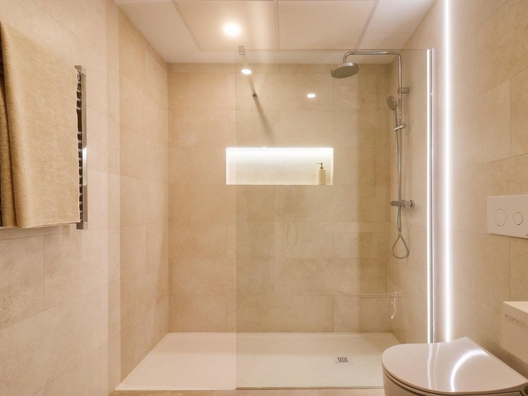 Apartment for Sale in Fuengirola, Malaga 23