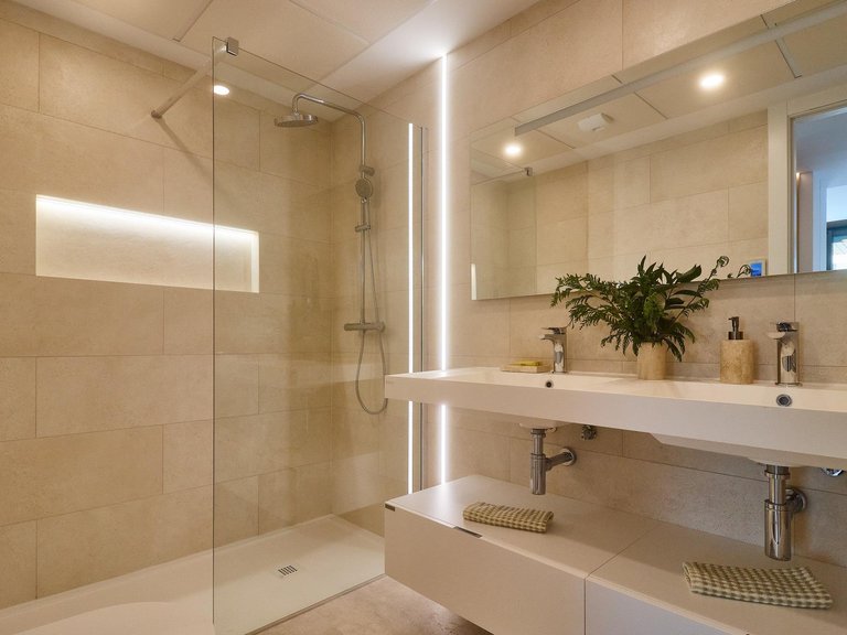 Apartment for Sale in Fuengirola, Malaga 16