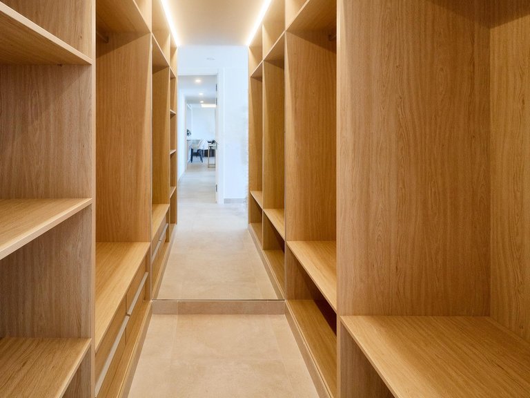 Apartment for Sale in Fuengirola, Malaga 28