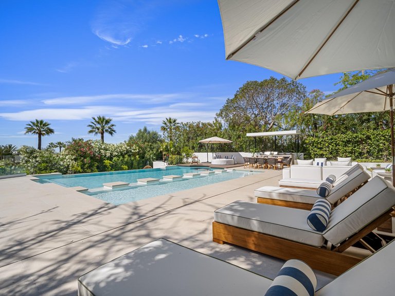 Apartment for Sale in Marbella, Malaga 51