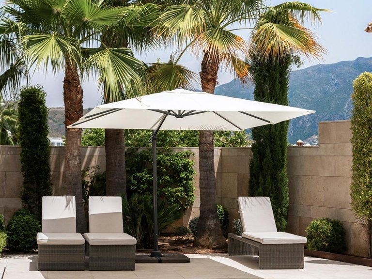 Apartment for Sale in Benahavis, Malaga 14