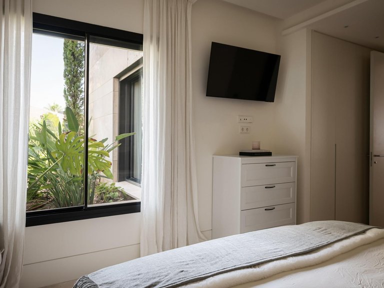 Apartment for Sale in Benahavis, Malaga 25