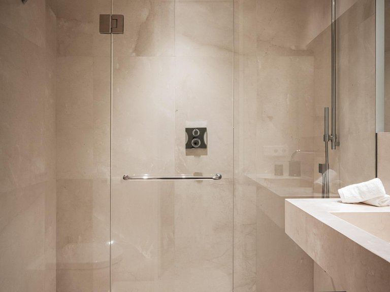 Apartment for Sale in Benahavis, Malaga 26