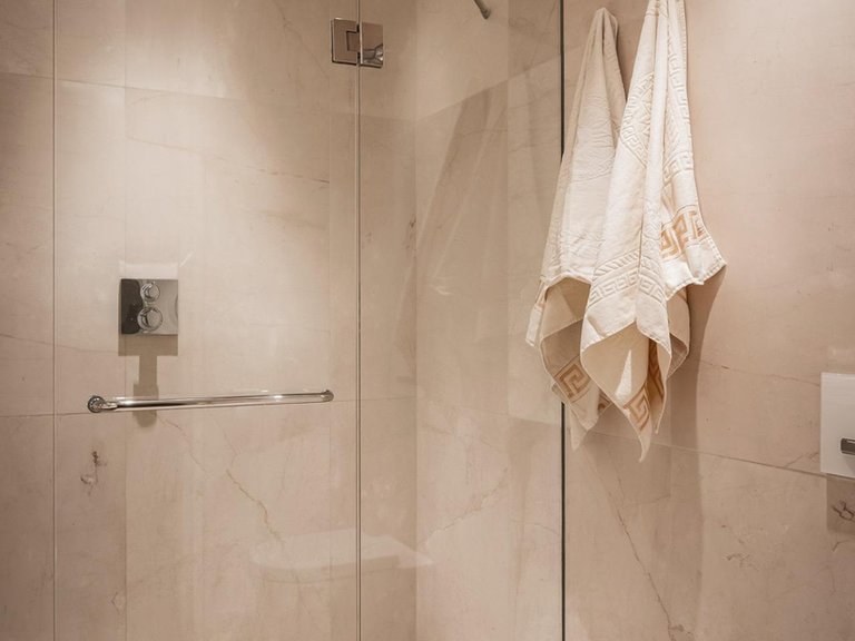 Apartment for Sale in Benahavis, Malaga 29