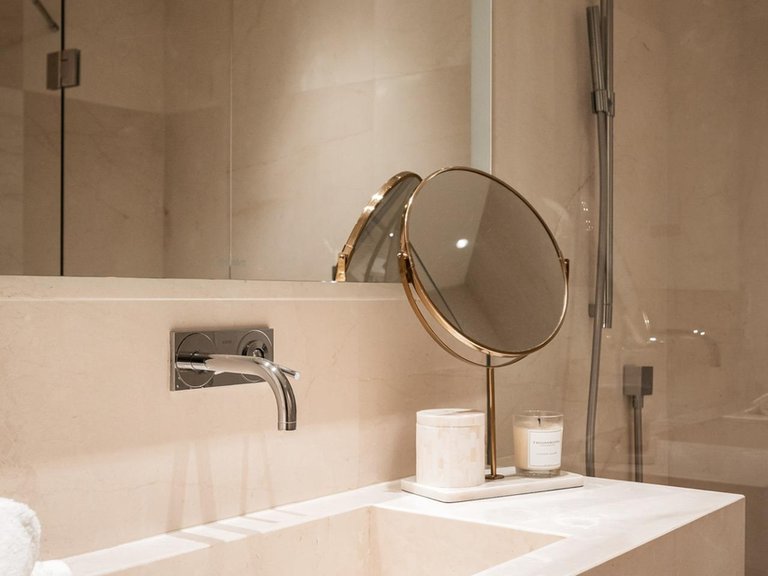 Apartment for Sale in Benahavis, Malaga 31