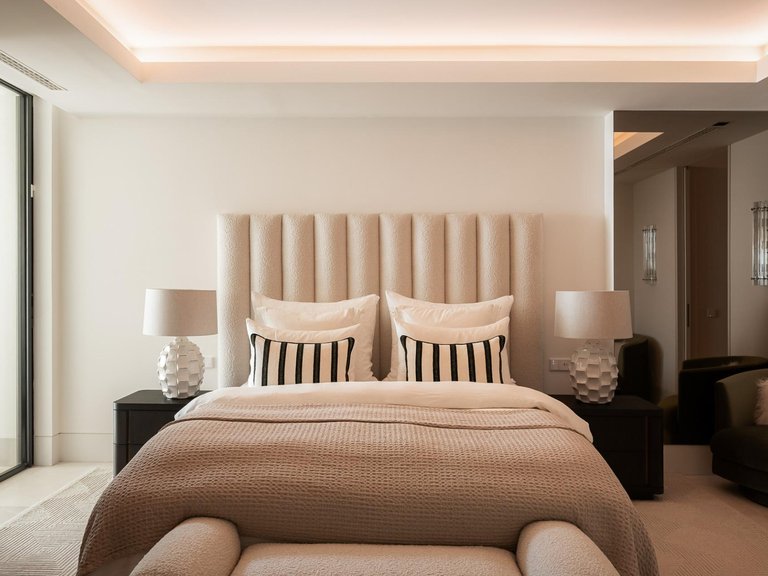 Apartment for Sale in Benahavis, Malaga 35