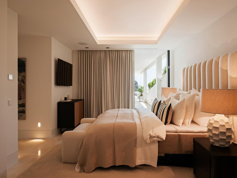 Apartment for Sale in Benahavis, Malaga 36