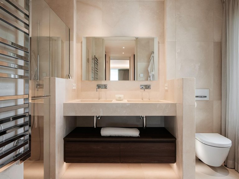 Apartment for Sale in Benahavis, Malaga 41