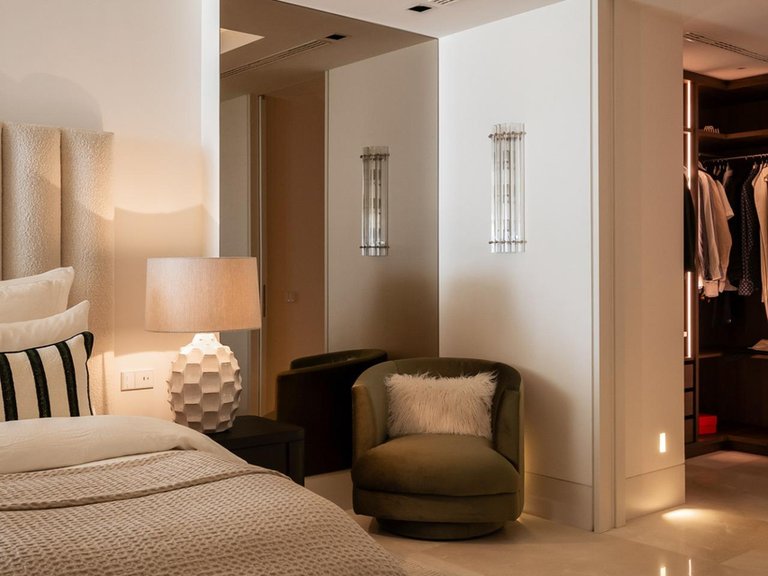 Apartment for Sale in Benahavis, Malaga 43