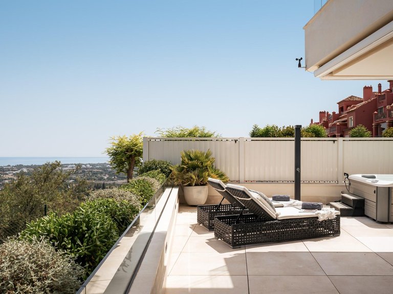 Apartment for Sale in Benahavis, Malaga 54