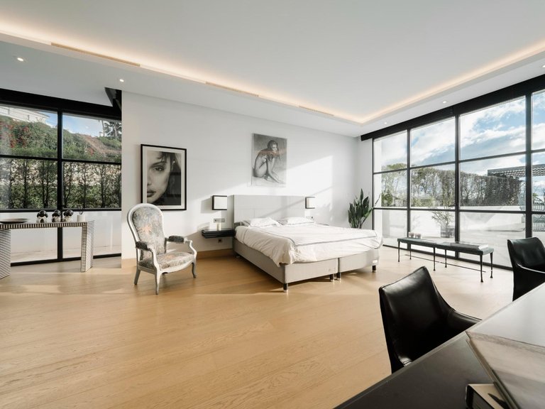 Apartment for Sale in Benahavis, Malaga 25