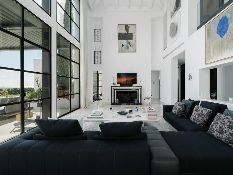 Apartment for Sale in Benahavis, Malaga 5