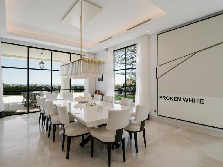 Apartment for Sale in Benahavis, Malaga 7