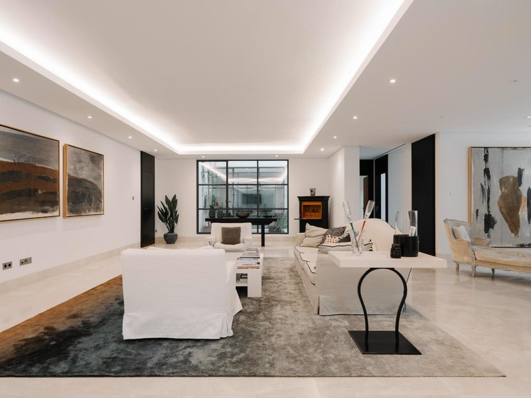 Apartment for Sale in Benahavis, Malaga 8