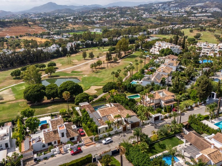 Apartment for Sale in Marbella, Malaga 10
