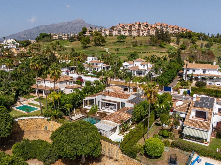 Apartment for Sale in Marbella, Malaga 17