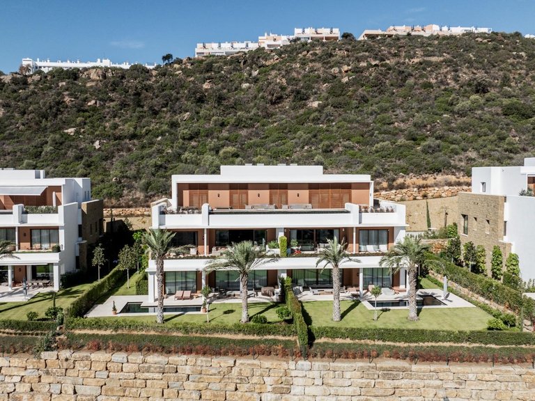 Apartment for Sale in Casares, Malaga 1