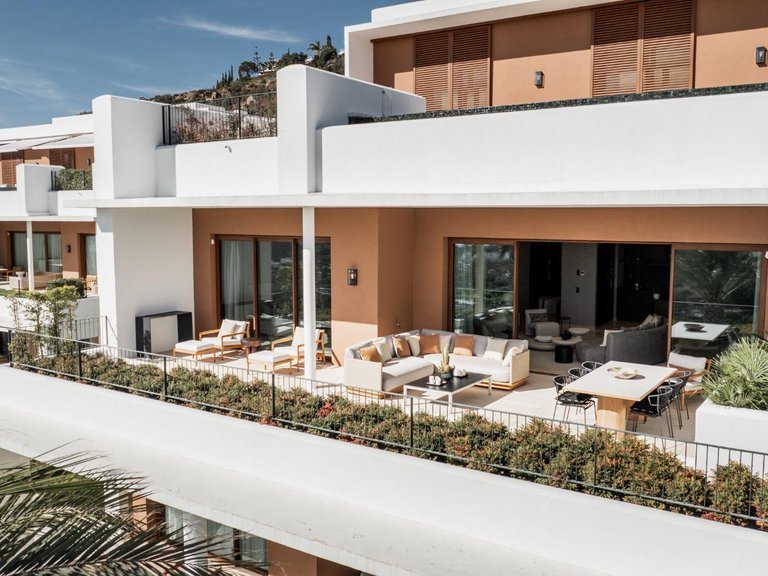 Apartment for Sale in Casares, Malaga 2