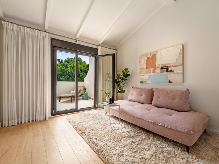 Town House for Sale in Marbella, Malaga 14
