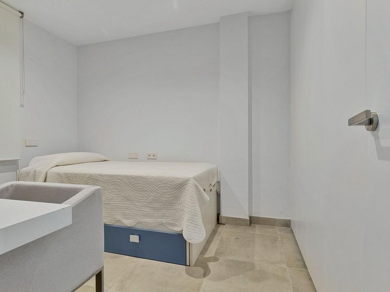 Apartment for Sale in Benalmádena, Malaga 16