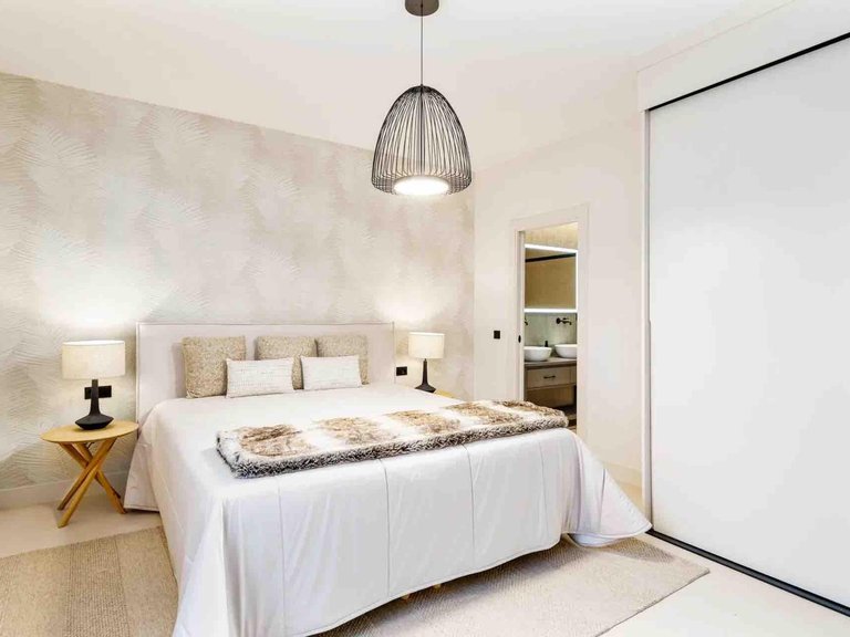 Apartment for Sale in Marbella, Malaga 8