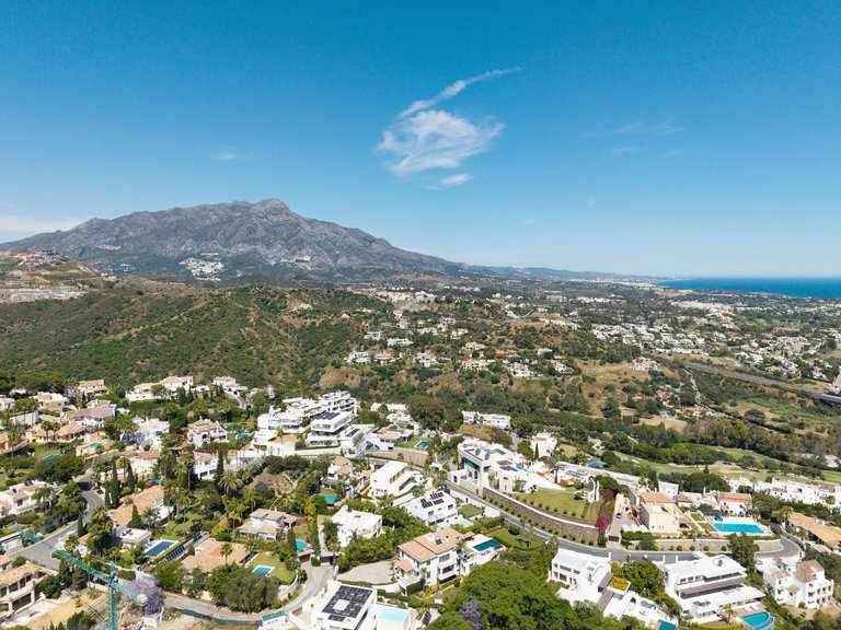 Apartment for Sale in Benahavis, Malaga 59