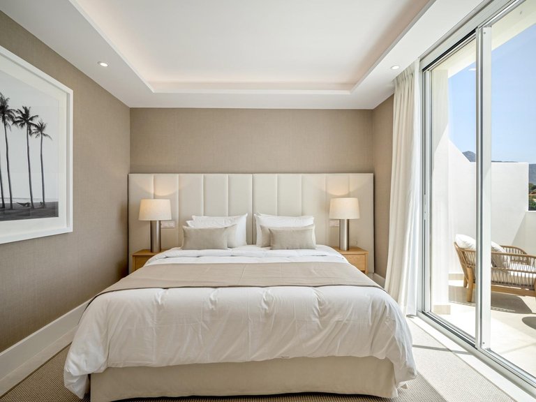 Town House for Sale in Benahavis, Malaga 15