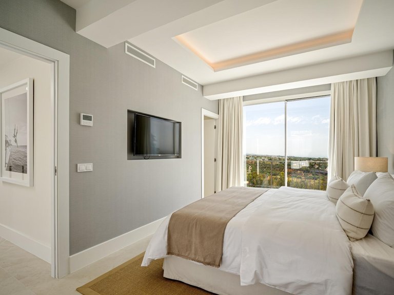 Town House for Sale in Benahavis, Malaga 21