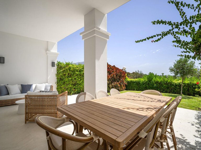 Town House for Sale in Benahavis, Malaga 26