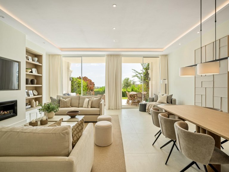 Town House for Sale in Benahavis, Malaga 5