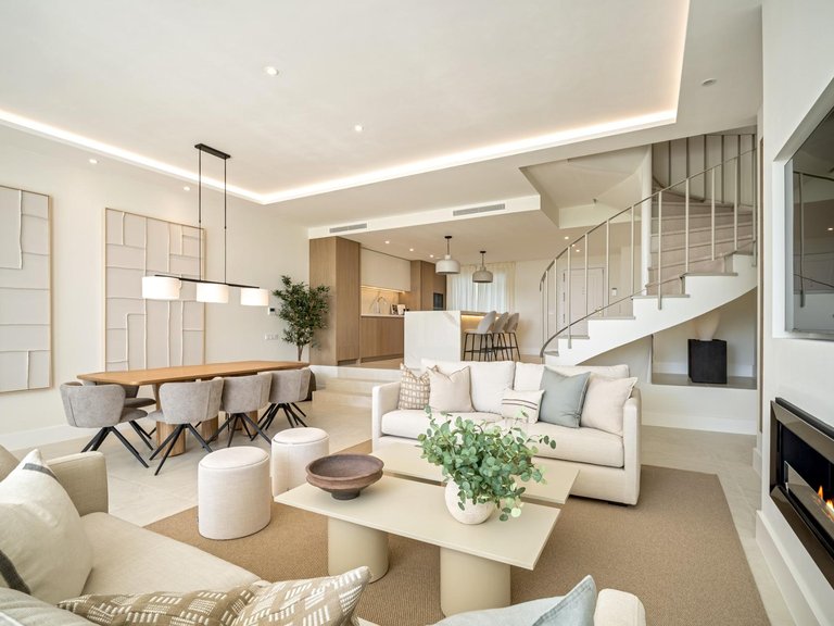 Town House for Sale in Benahavis, Malaga 6