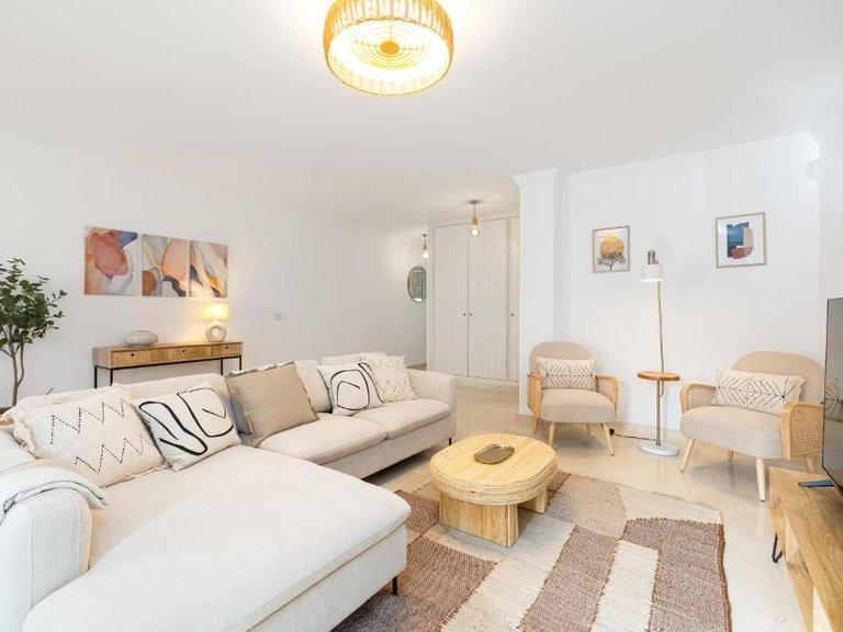 Apartment for Sale in Fuengirola, Malaga 1