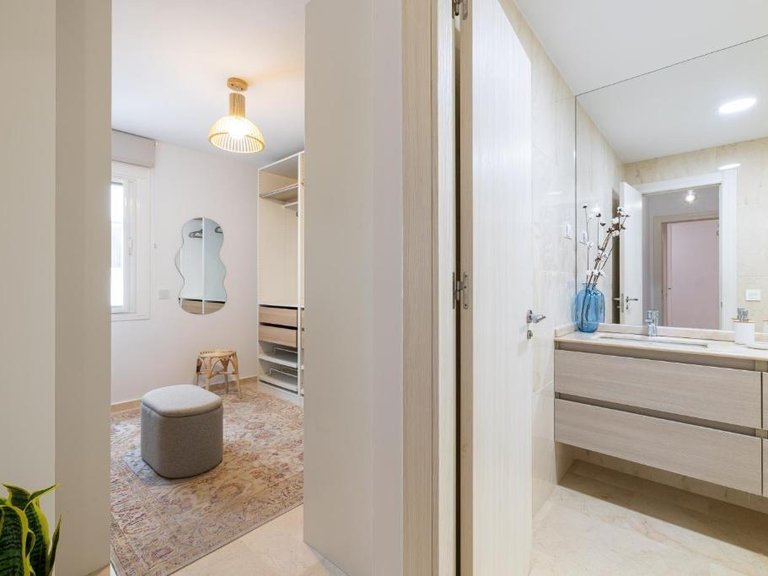 Apartment for Sale in Fuengirola, Malaga 25