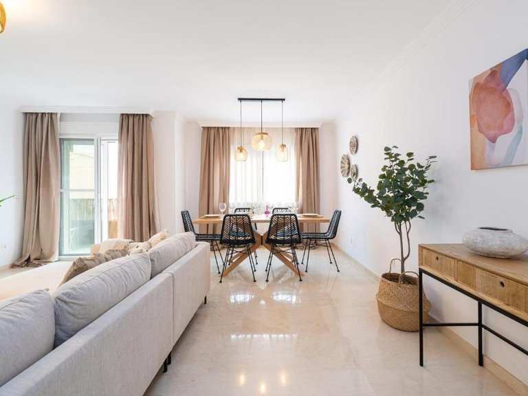 Apartment for Sale in Fuengirola, Malaga 5