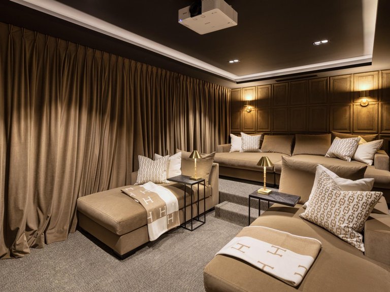 Villa for Sale in Marbella, Malaga 27