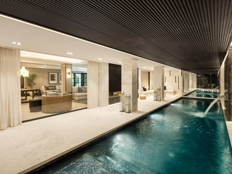 Villa for Sale in Marbella, Malaga 30