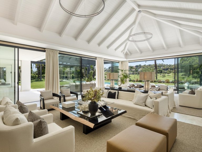 Villa for Sale in Marbella, Malaga 6