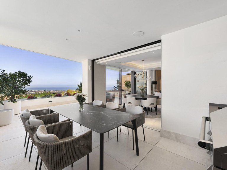 Town House for Sale in Benahavis, Malaga 24