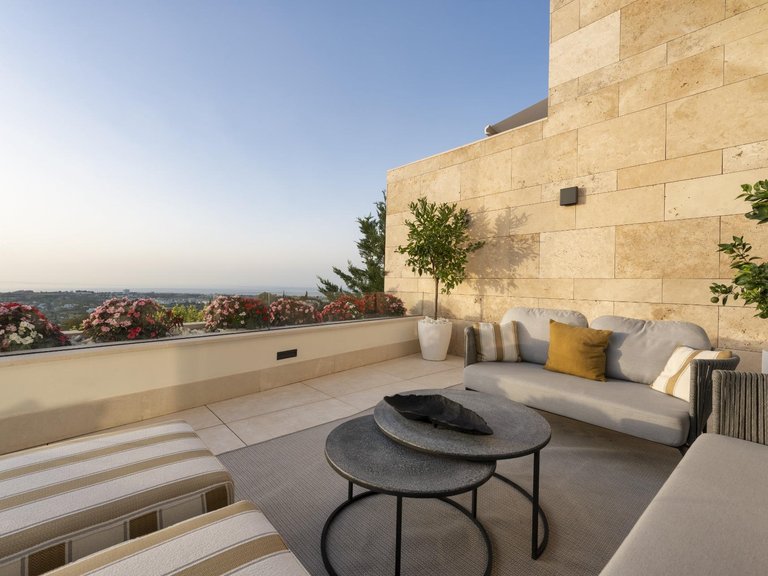 Town House for Sale in Benahavis, Malaga 26