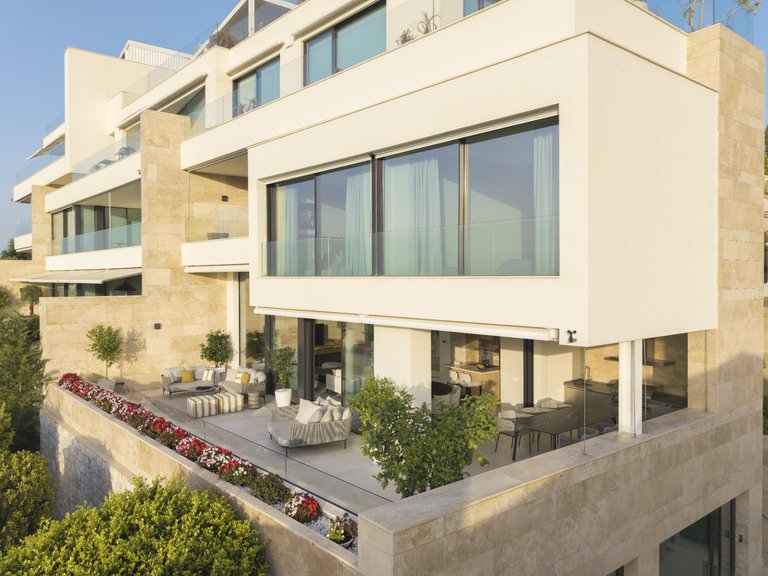 Town House for Sale in Benahavis, Malaga 3