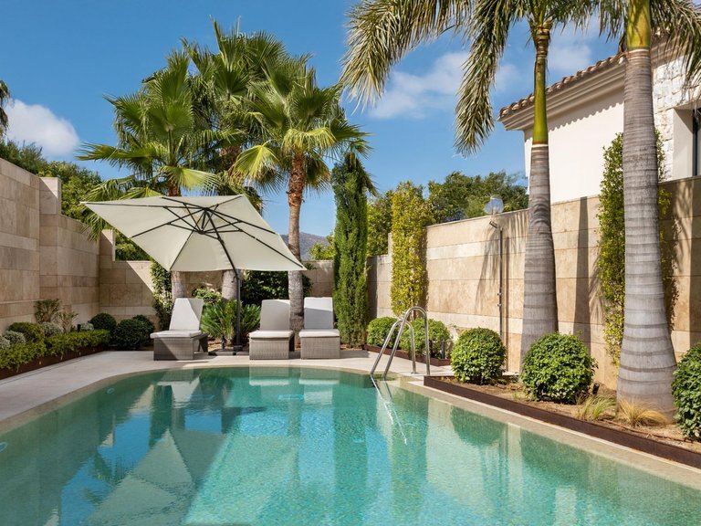 Town House for Sale in Benahavis, Malaga 38