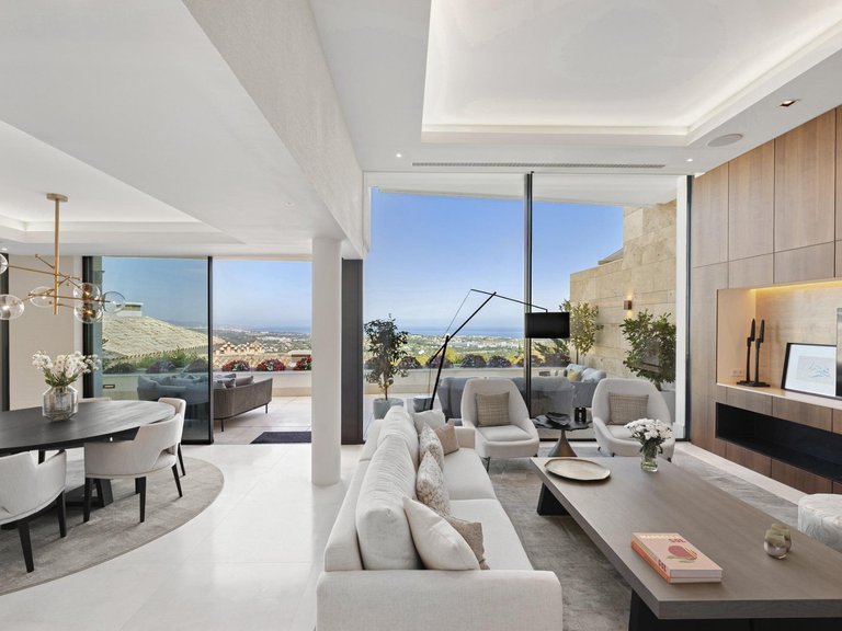 Town House for Sale in Benahavis, Malaga 7